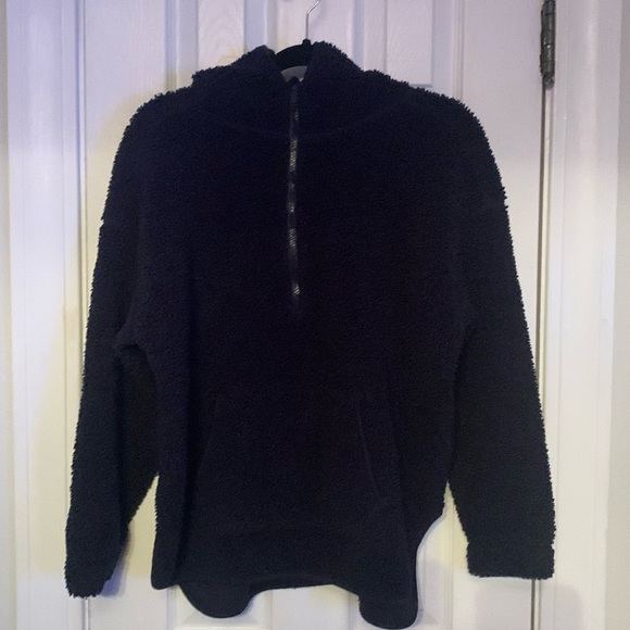 Old Navy Dark Blue Teddy Sweater Size M - Picture 1 of 10